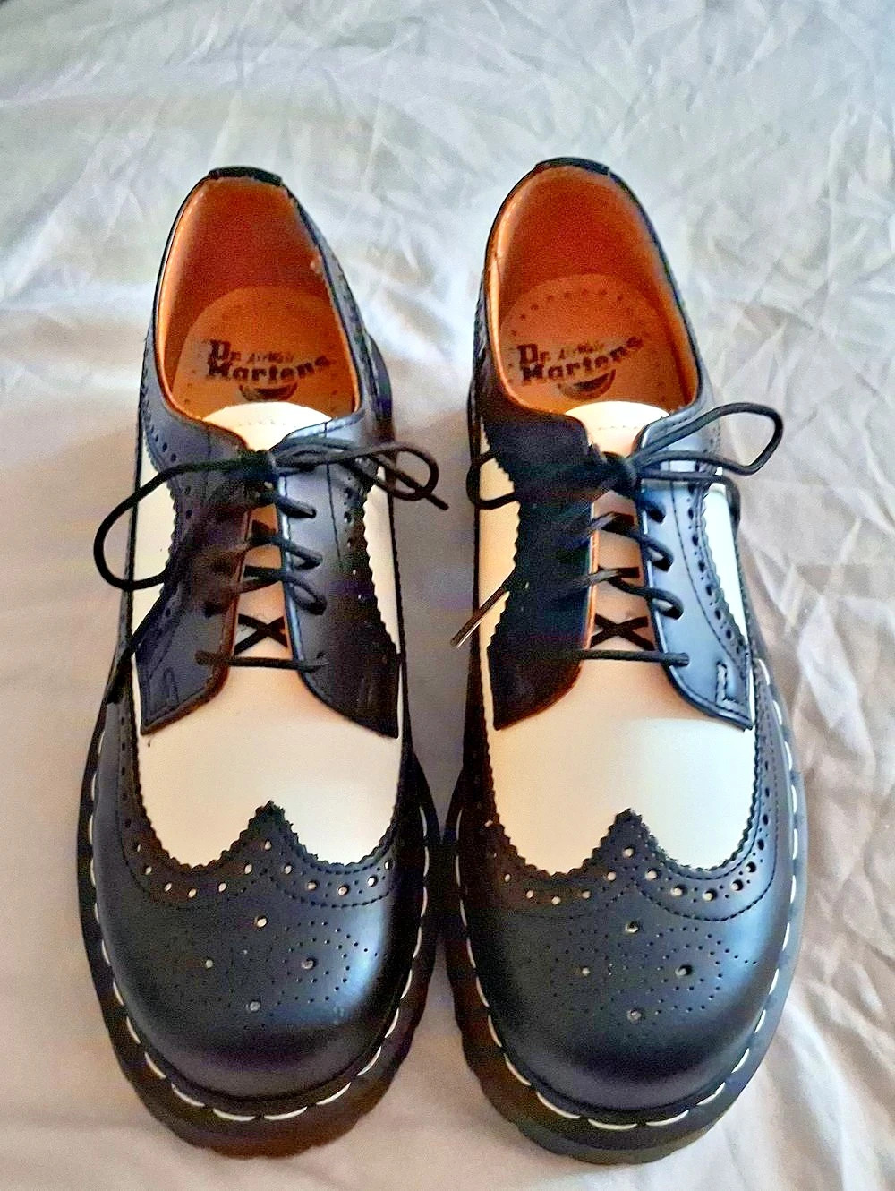 Dr. Martens 3989 Bex Brogue Shoes Black & White US 9 WOMAN